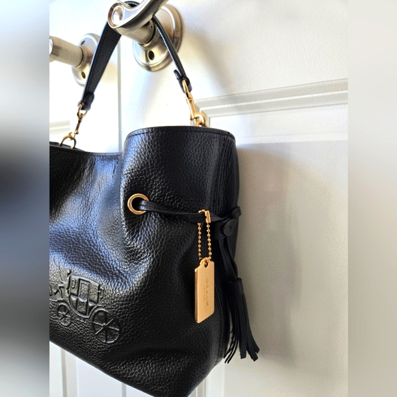 Coach Andy Crossbody Bucket Bag. Mint condition. - Picture 2 of 13